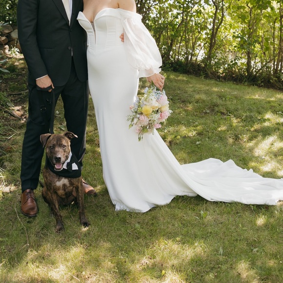 MIKAELLA Wedding dress with added removable sleeves - Picture 5 of 9